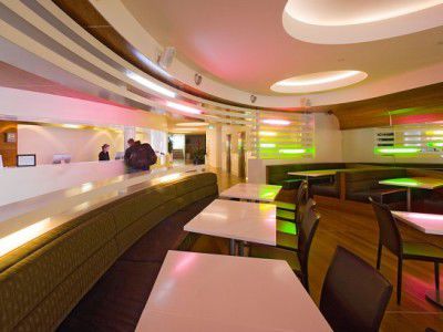 Breakfree On Cashel, An Accor 3*